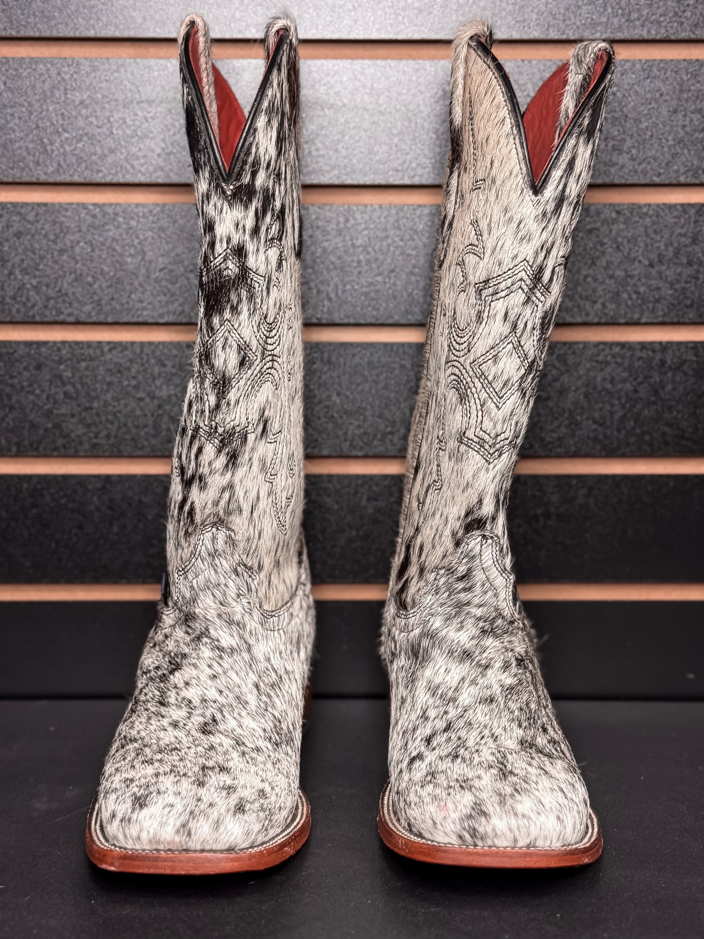 Women's Square Toe Cowhide Boot- Sz. 9