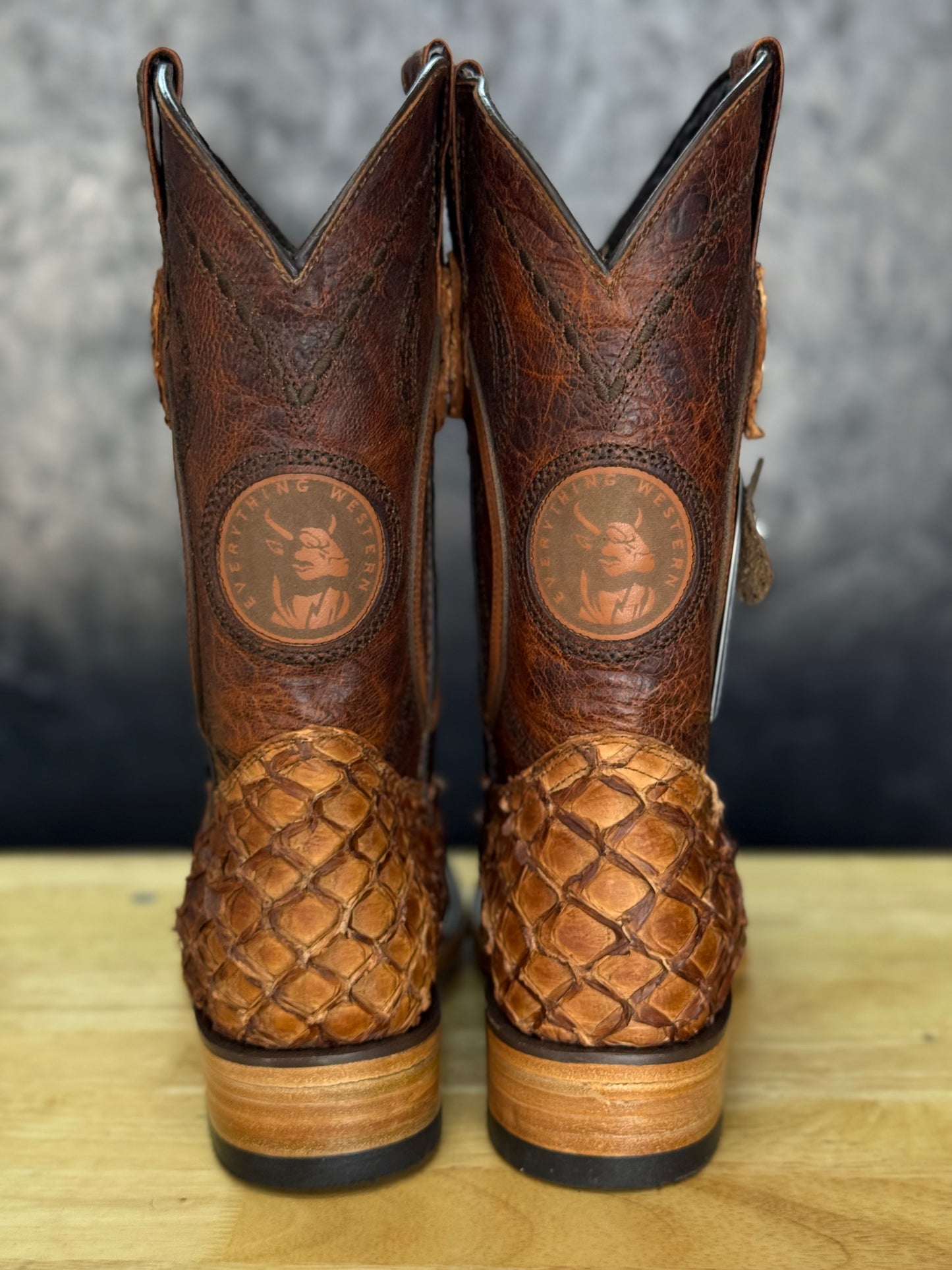 Exotic Fish ‘Pecan’