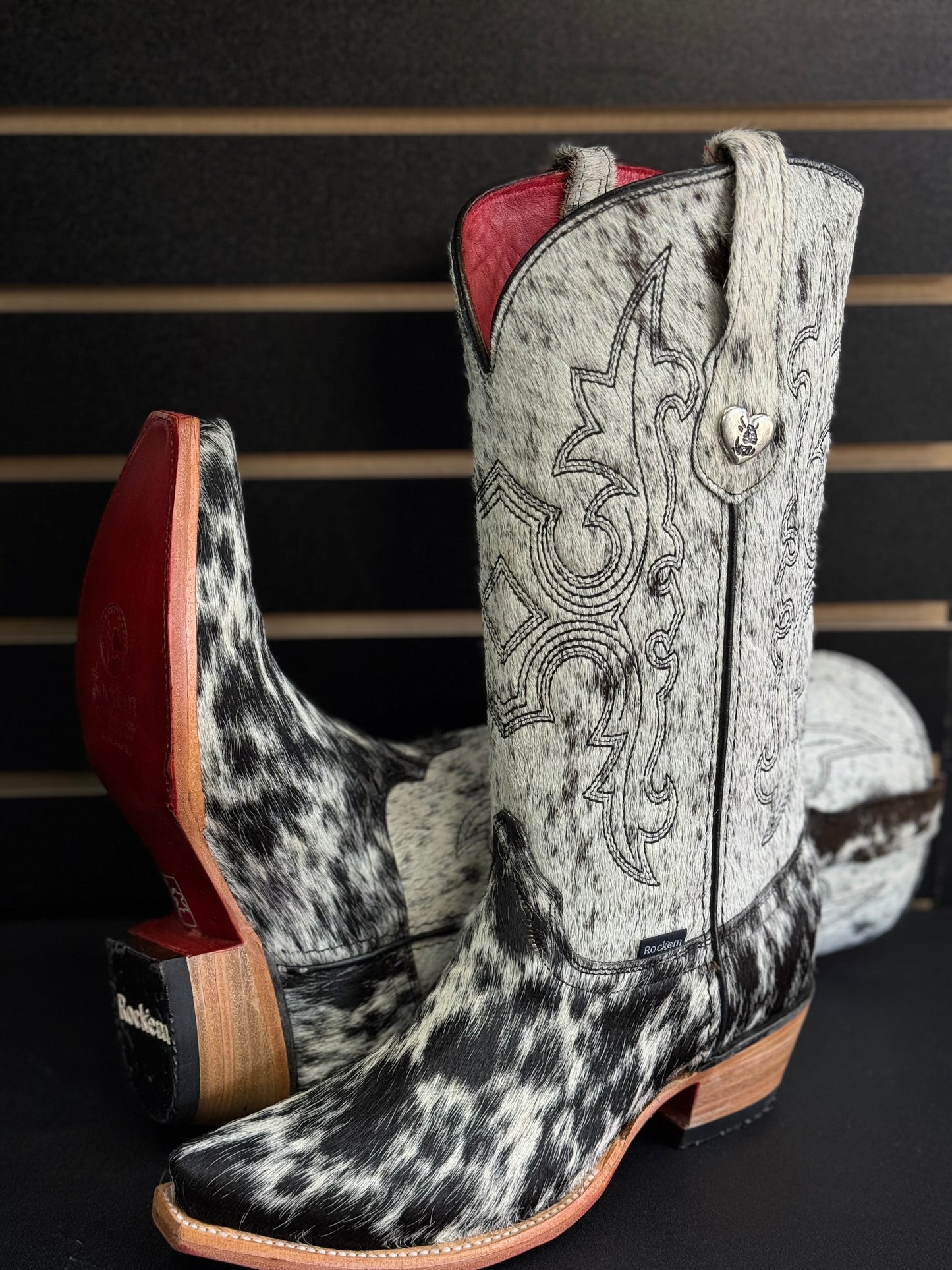 Women's Snip Toe Cowhide Boot- Sz. 8.5
