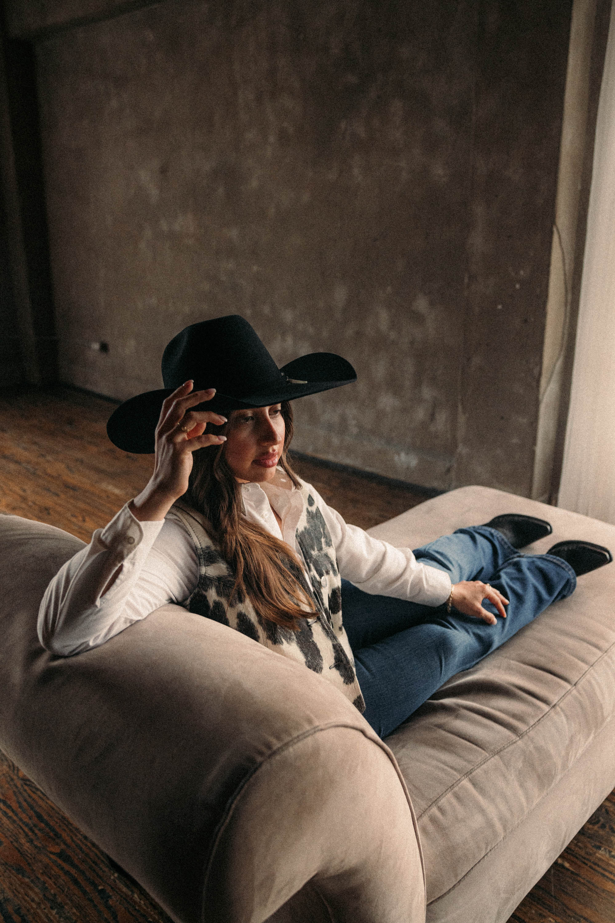 Heritage No. 1 Ladies Vest | Black and White