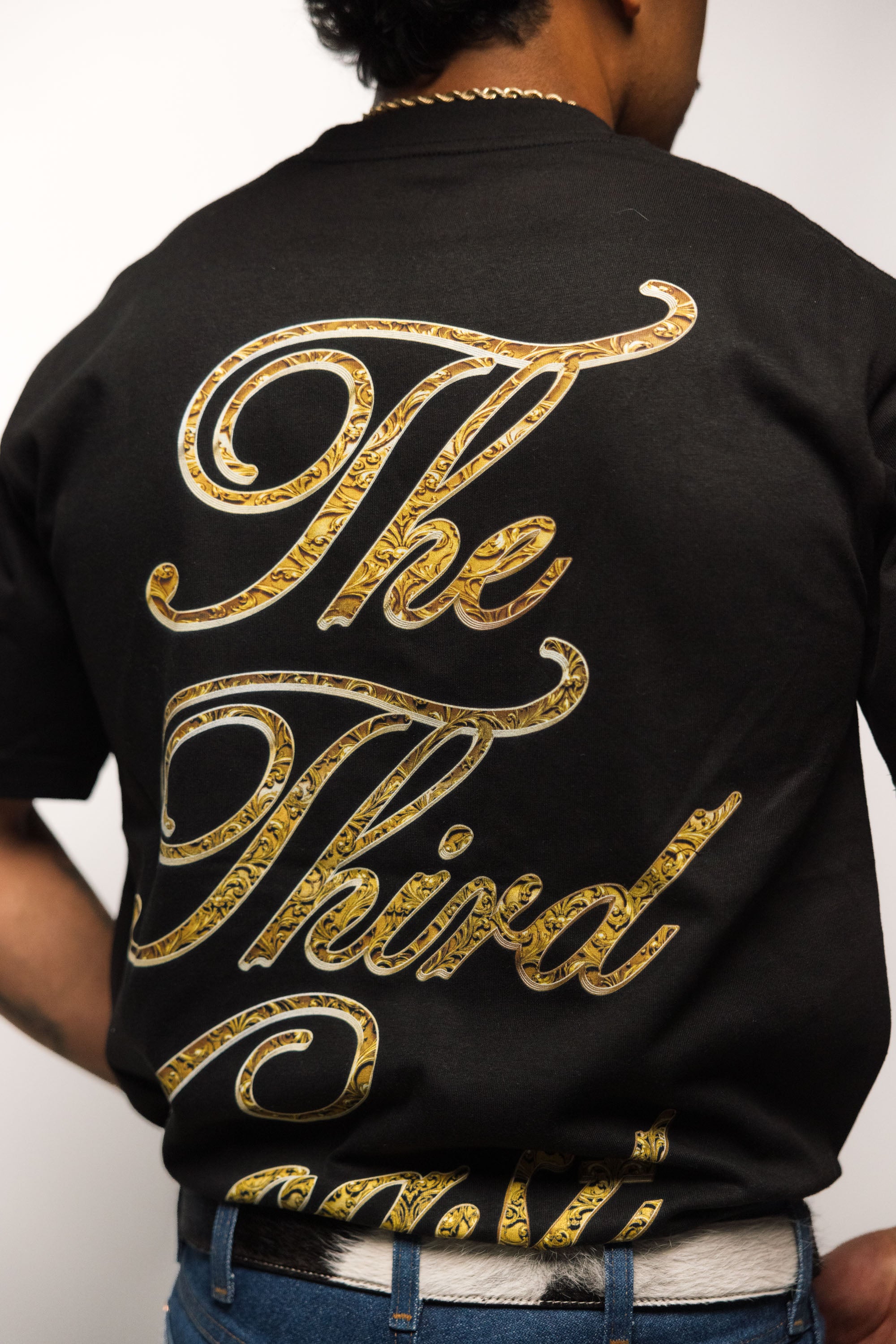Gold Filigree T-Shirt 'Black'