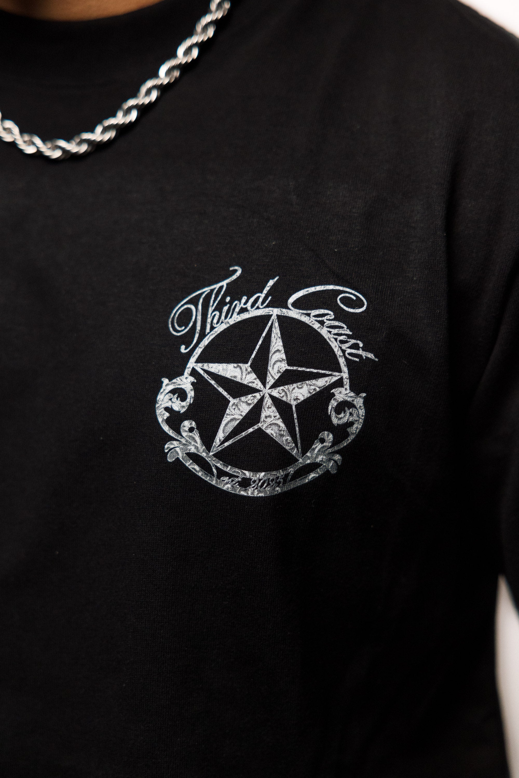 Silver Filigree T-Shirt 'Black'