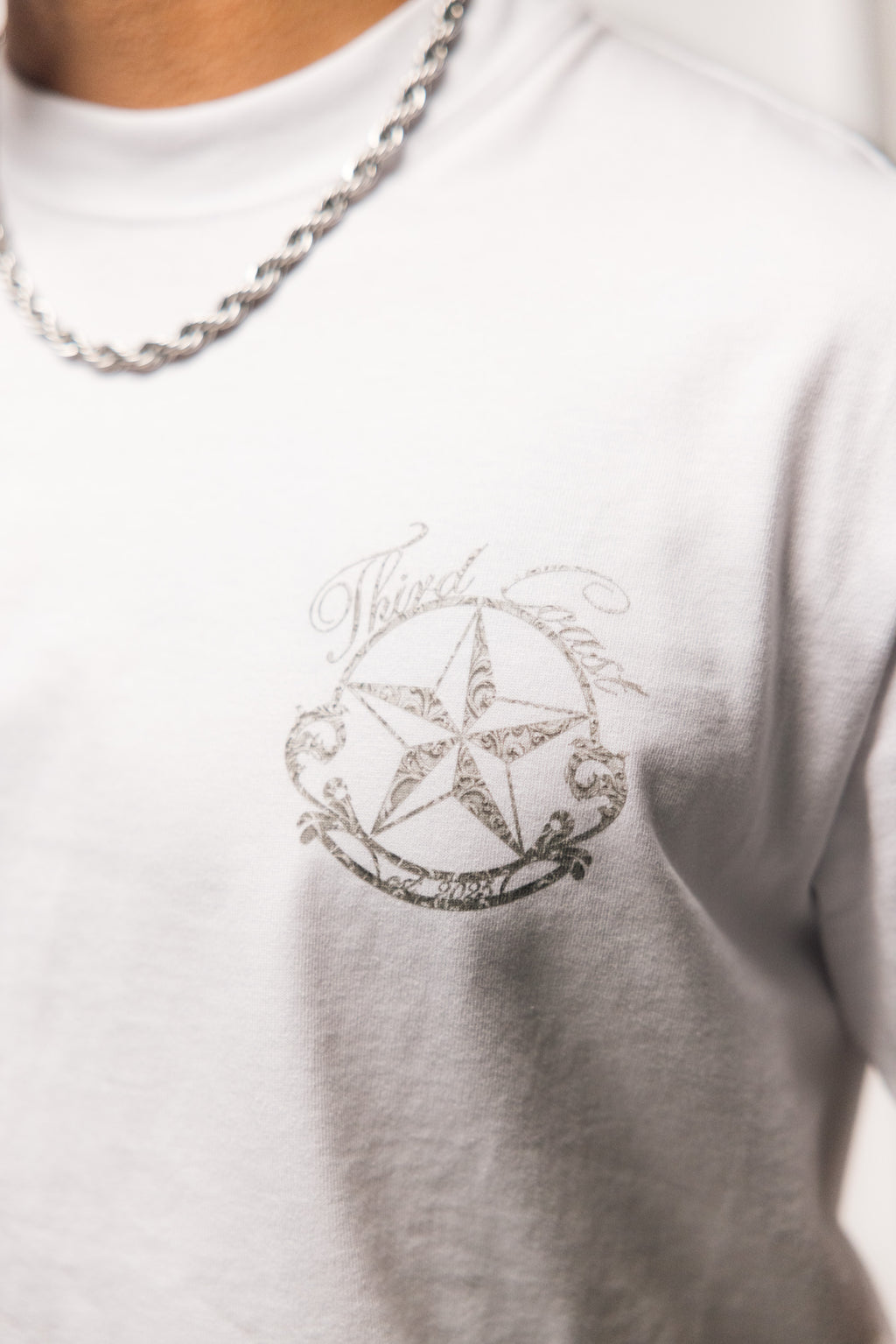 Silver Filigree T-Shirt 'White'