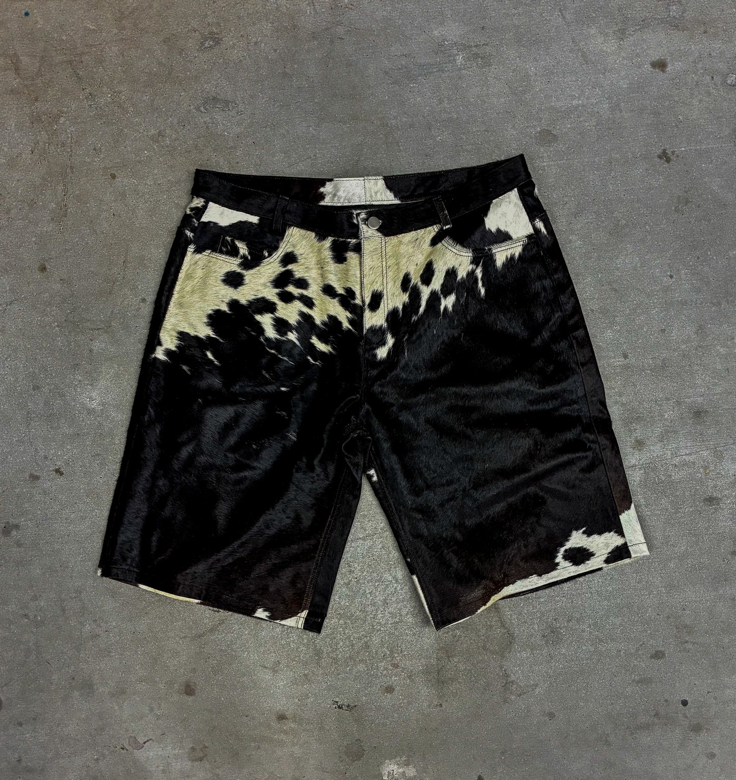 Cowhide Shorts 40