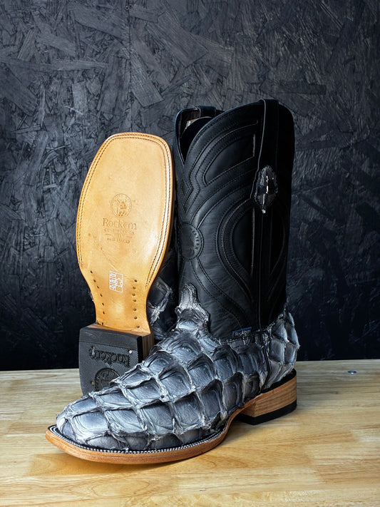 Exotic Fish 'Mocking Bird'