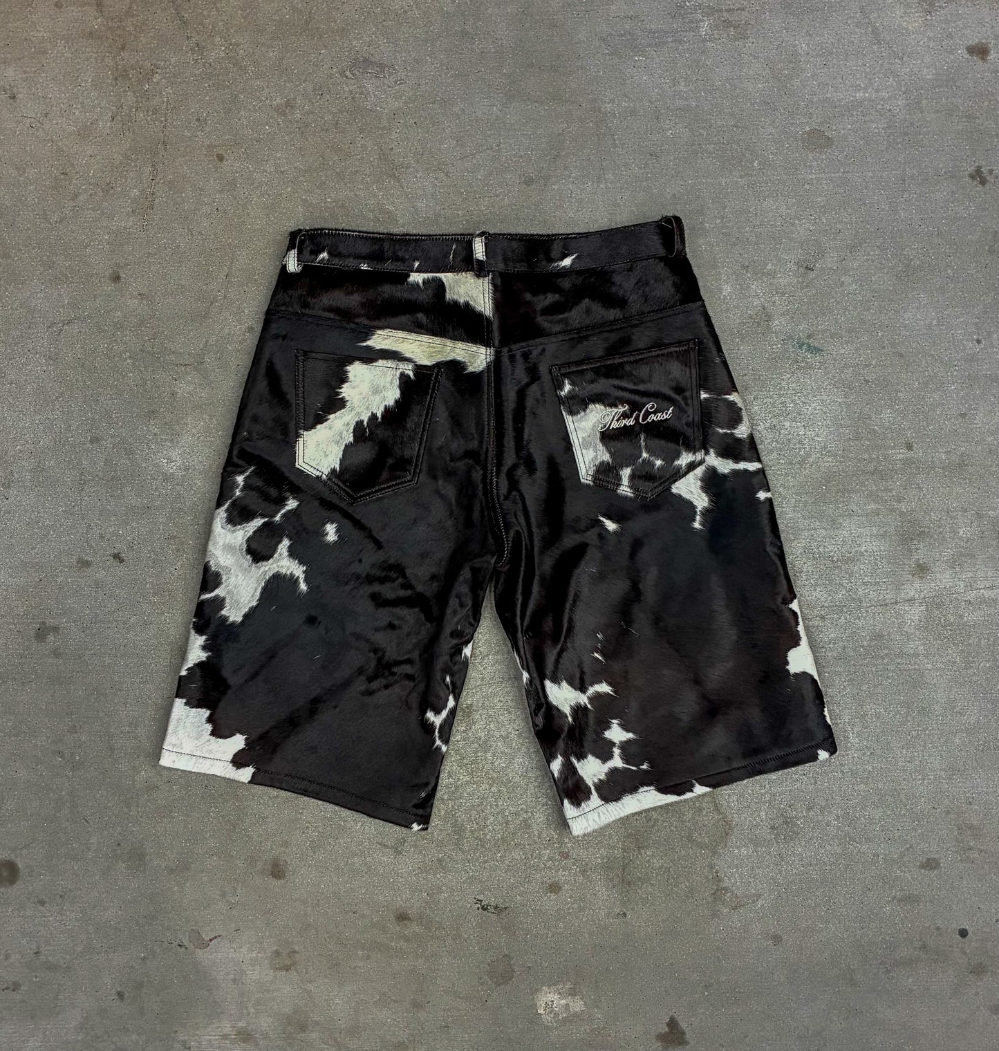 Cowhide Shorts 34