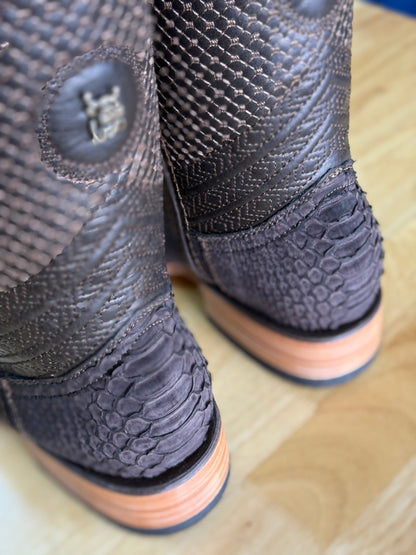 Exotic ‘Brown Viper’ Python