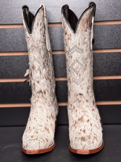 Women's Snip Toe Cowhide Boot- Sz. 5