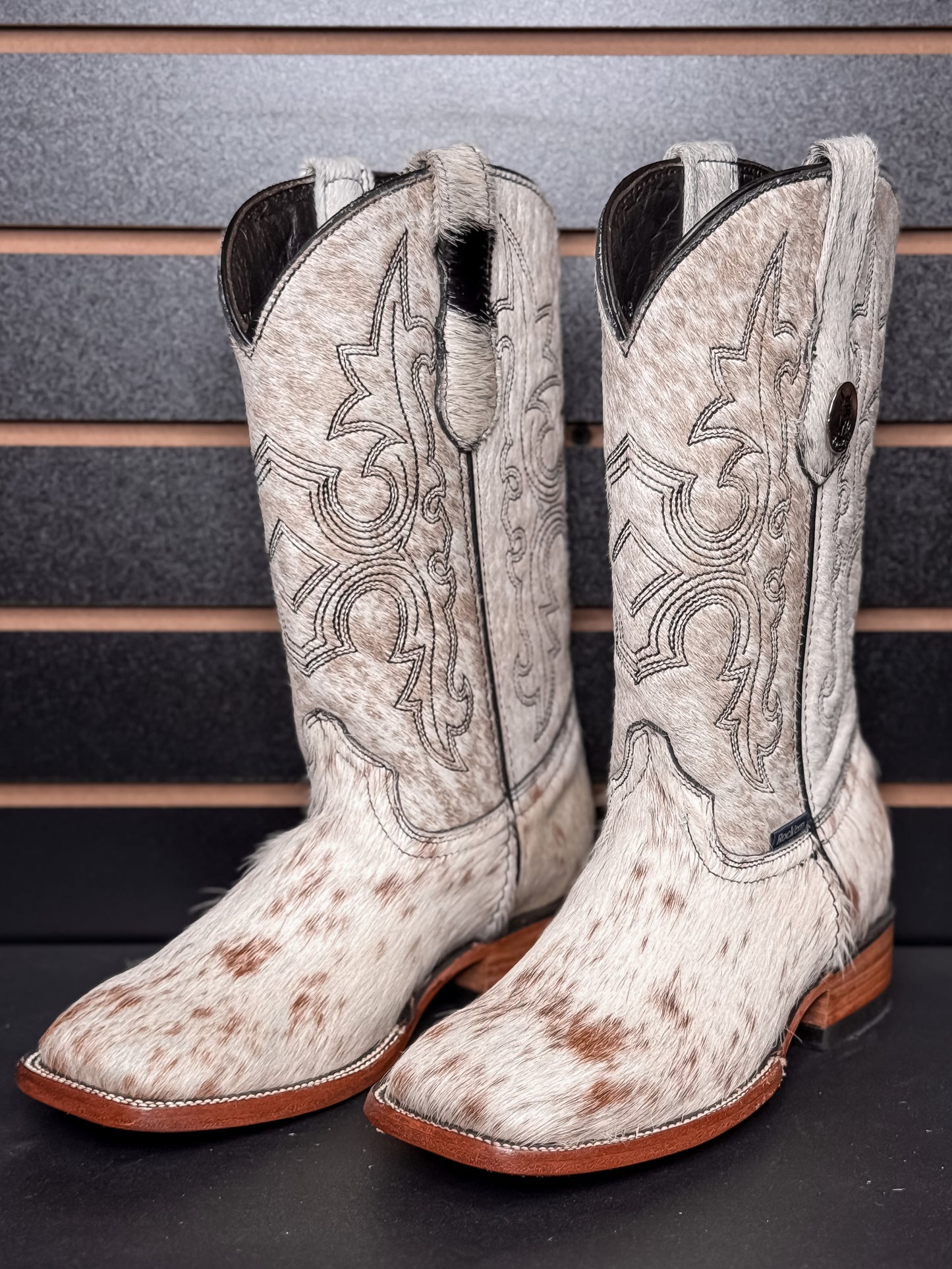 Women's Square Toe Cowhide Boot- Sz. 7