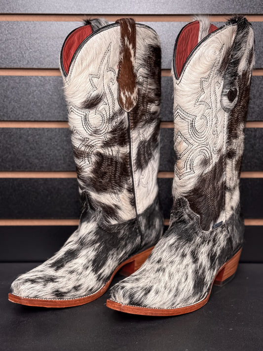 Women's Snip Toe Cowhide Boot- Sz. 7.5