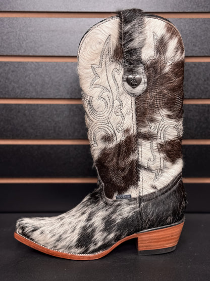 Women's Snip Toe Cowhide Boot- Sz. 7.5