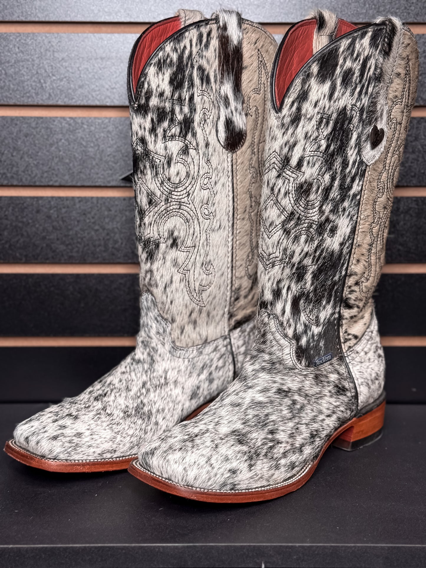 Women's Square Toe Cowhide Boot- Sz. 9