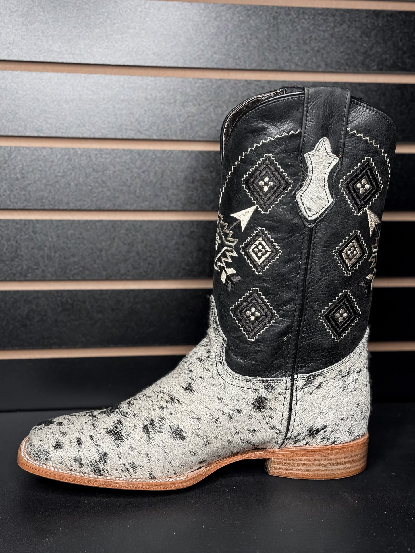 Men's Square Toe Cowhide Boot- Sz. 11