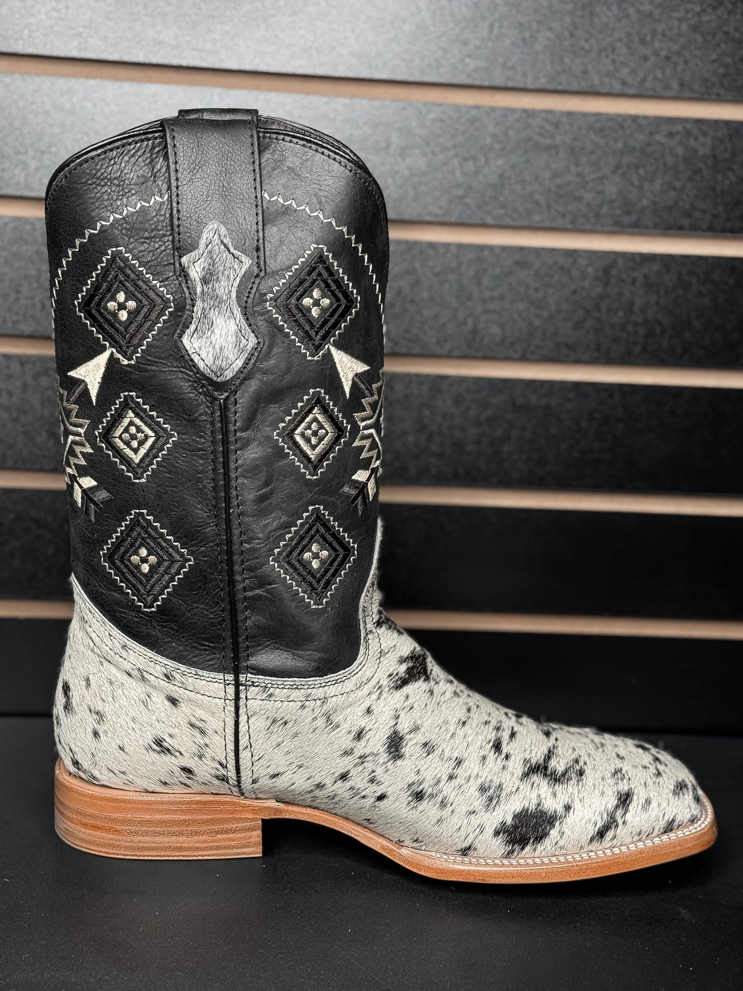 Men's Square Toe Cowhide Boot- Sz. 11